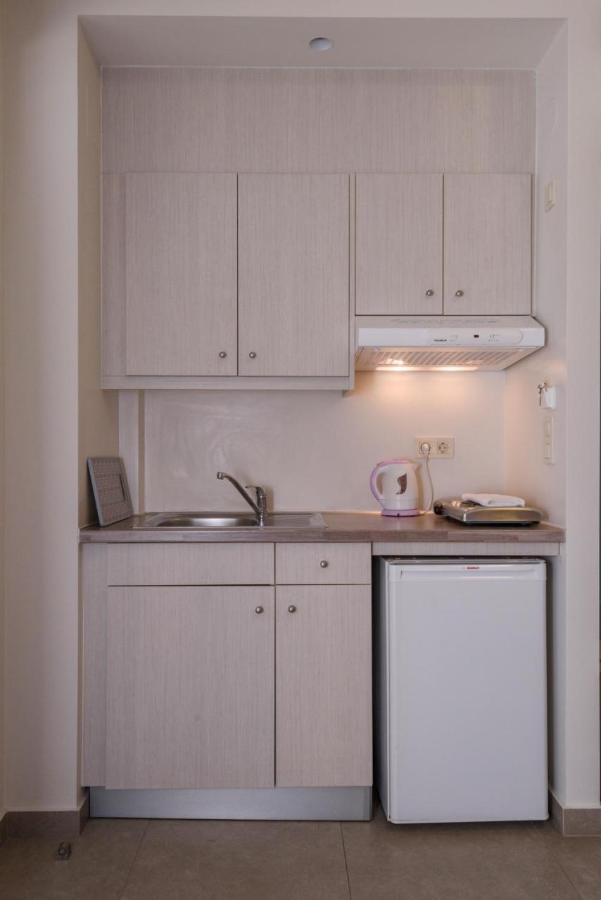 Poseidon Studios & Apartments Palaiochora Zewnętrze zdjęcie
