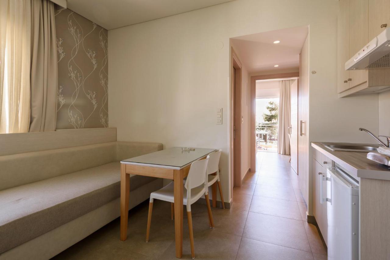 Poseidon Studios & Apartments Palaiochora Zewnętrze zdjęcie