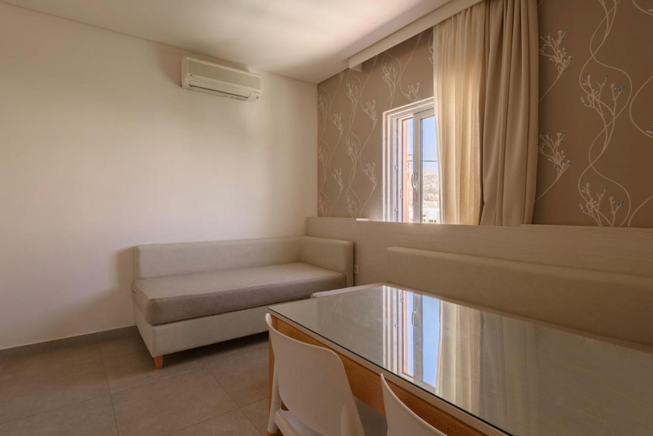 Poseidon Studios & Apartments Palaiochora Zewnętrze zdjęcie